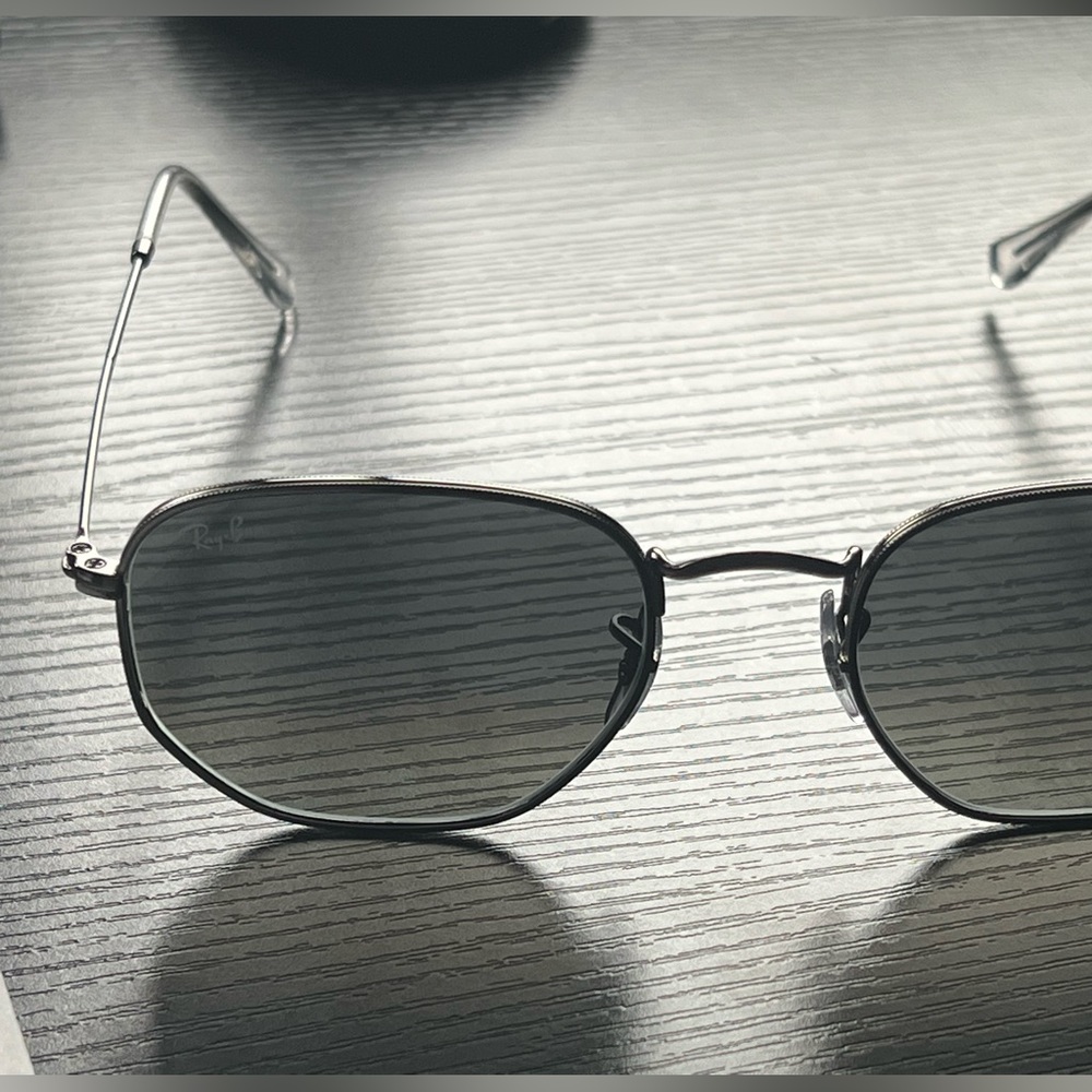 Ray Ban Hexagonal flats - brand new